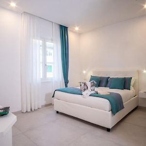 Leone Rosso Apartments